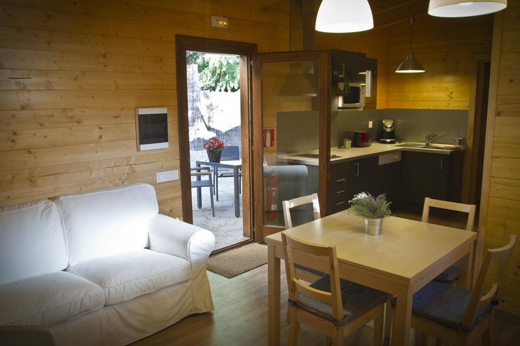 Apartamentos El Bosquet سانت كوغات ذيل فايي الغرفة الصورة